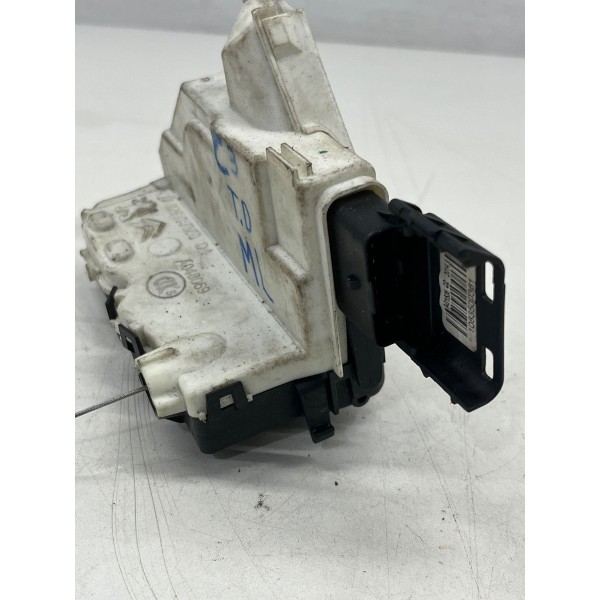 Fechadura Tras Porta Dir Peugeot 308 2013 A 2017