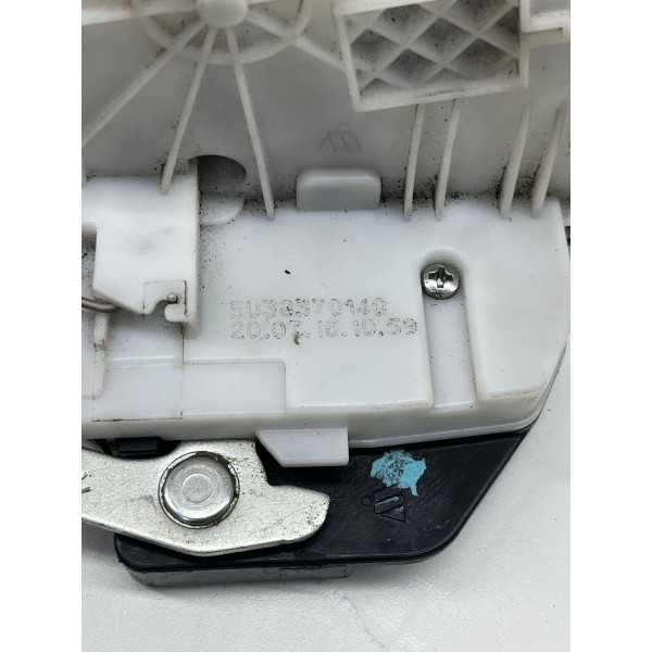 Fechadura Dianteira Direita Vw Saveiro G7 G8 2017 A 2021