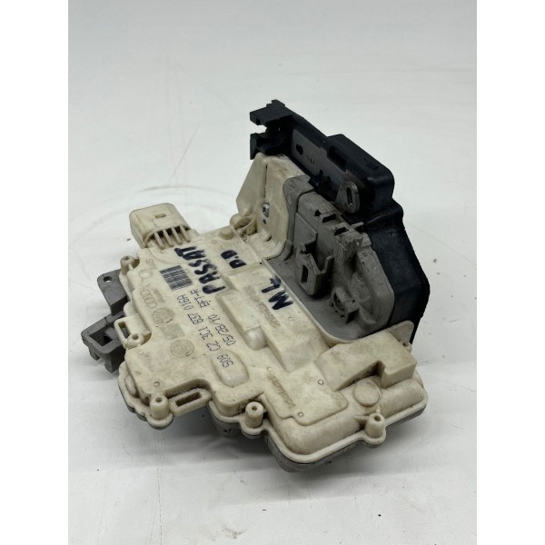 Fechadura Porta Dianteira Direita Vw Passat 2011 2012