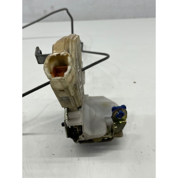 Fechadura Porta Traseira Esquerda  Nissan Xterra 2003 A 2007