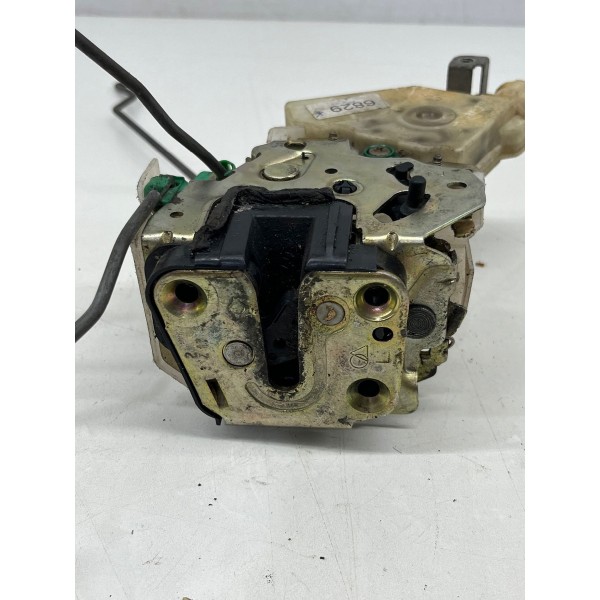 Fechadura Porta Traseira Esquerda  Nissan Xterra 2003 A 2007