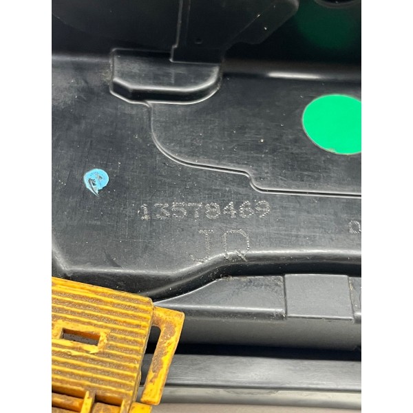 Fechadura Elét. Tras. Esquerda Chevrolet Onix 2013 A 2020