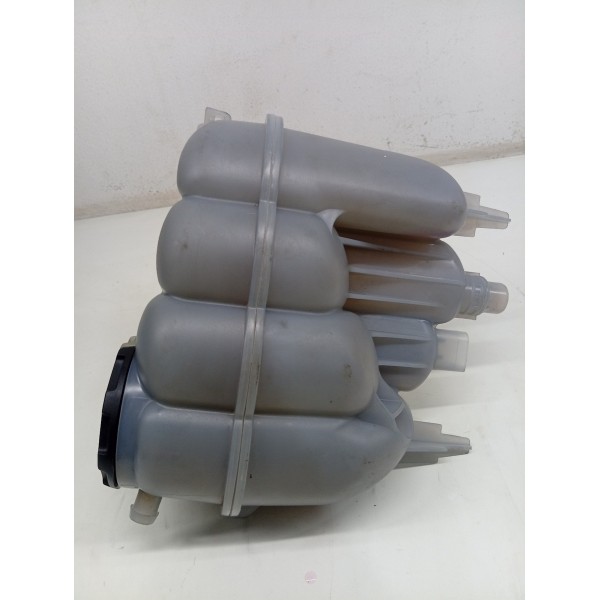 Reservatório Água Do Radiador Audi A5  2017 A 2018