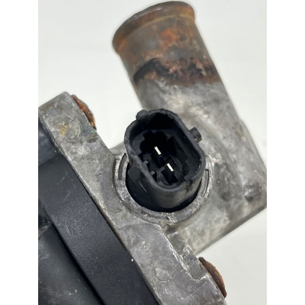 Carcaça Válvula Termostática  Ford Fiesta  2009 A 2011