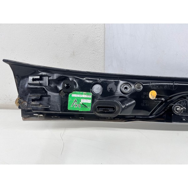 Lanterna Tampa Jeep Commander  C/câmera 2022 A 2024