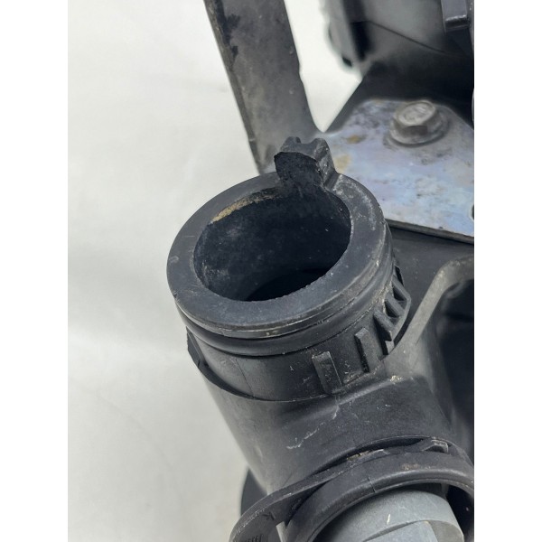 Carcaça Válvula Termostática Volkswagen Gol 2008 A 2016