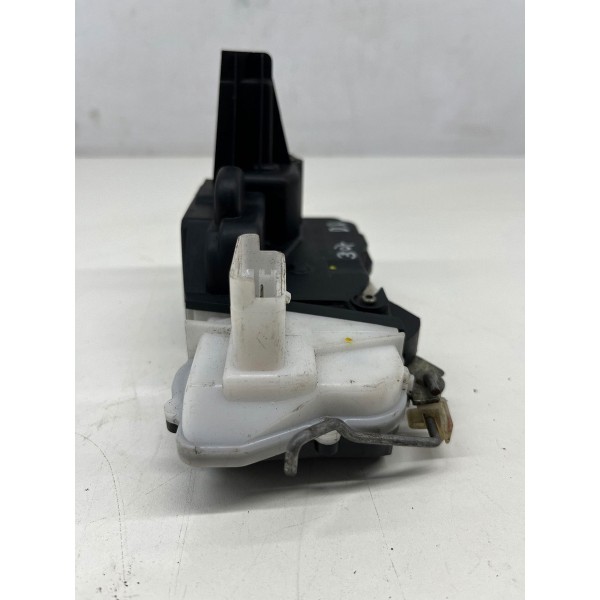 Fechadura  Dianteira Direita Peugeot 207  2011