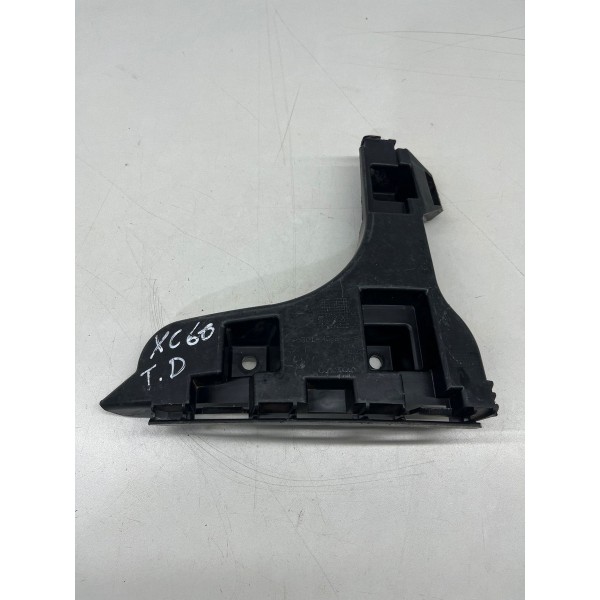 Guia Parachoque Tras. Dir. Volvo Xc60  2014 À 2017