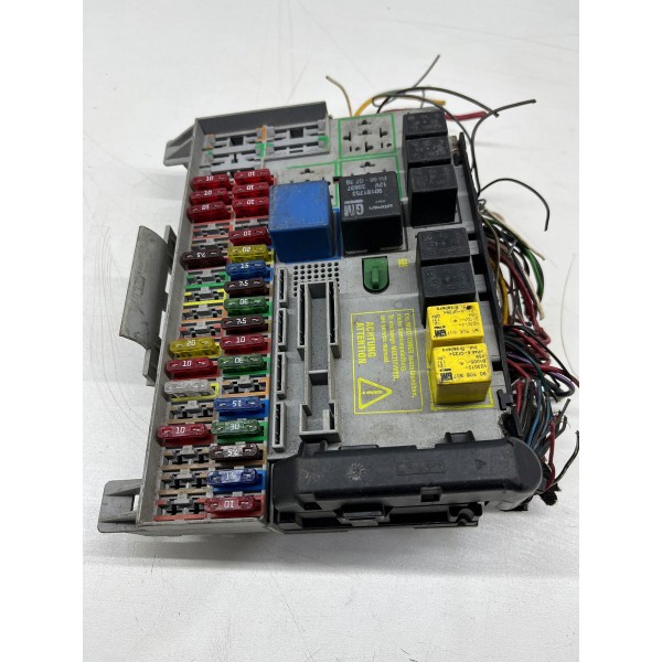 Caixa Fusível Chevrolet Zafira 2007 A 2015