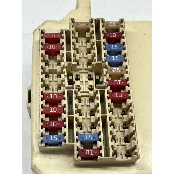 Caixa De Fusivel  Hyundai I30  2008 A 2012