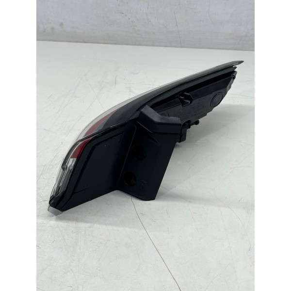 Lanterna Traseira Esquerda Jeep Commander 2022 A 2024