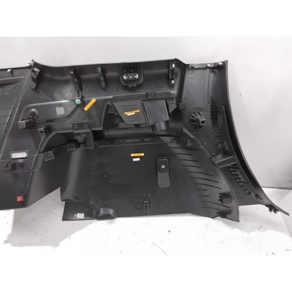 Acabamento Direito Porta Malas Jeep Commander 2021 A 2025