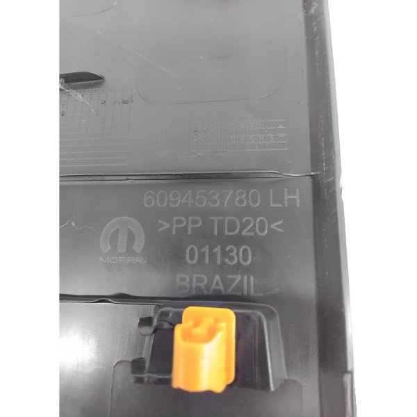 Soleira Traseira Esquerda Jeep Commander 2022 A 2025