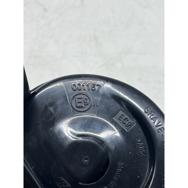 Buzina Sonora Grave Audi A4 2.0 2017 2022 8w0951221