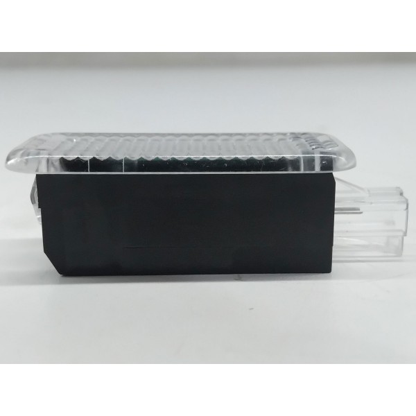 Luz Cortesia Forro Porta Traseira Esquerda Audi Q3 2013 2022