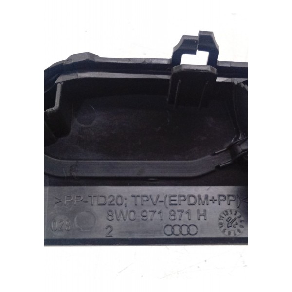 Suporte Vedação Calha Água Dianteira Esquerda A5 2021 2022