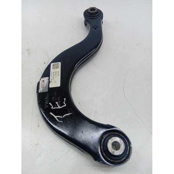 Braço Curvo Traseiro Esquerda Vw Golf 2014 A 2020