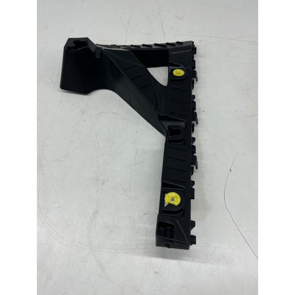 Guia Parachoque Tras Esquerdo Hyundai Creta 2023 86651bx000