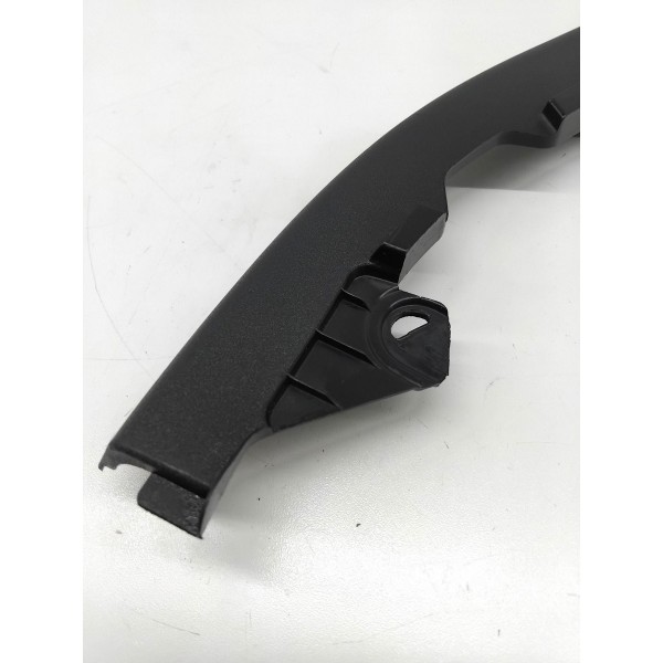 Moldura Interna Porta Dianteira Direita C180 2015 A 2018