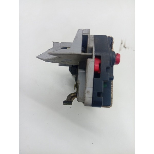 Fechadura Elétrica Tras Dir Peugeot 207 Sw 2009 2011 Detalhe