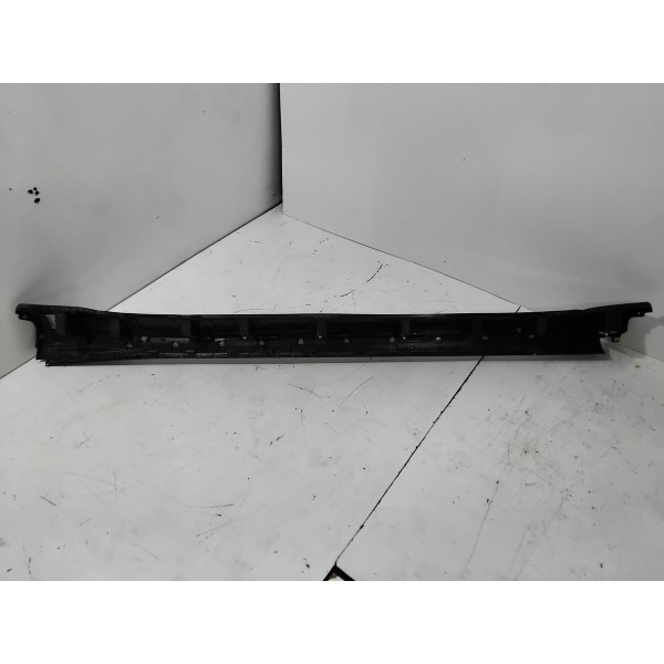 Spoiler Soleira Lateral Direito Commander 2021 A 2025