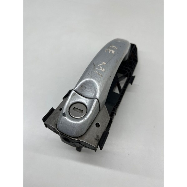 Maçaneta Externa Dianteira Esquerda Amarok 2010 A 2023