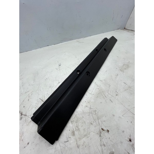 Acabamento Inferior Vidro Caçamba Ram Rampage 2022 A 2025