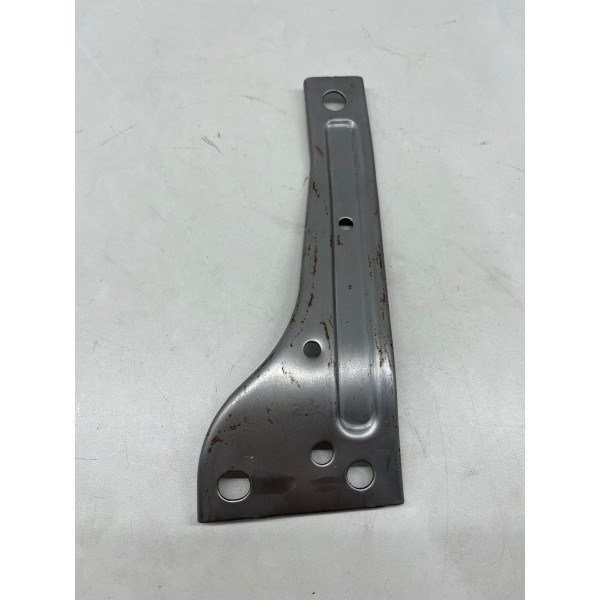 Suporte Do Esqueleto Do Painel Direito Rampage 2022 A 2025