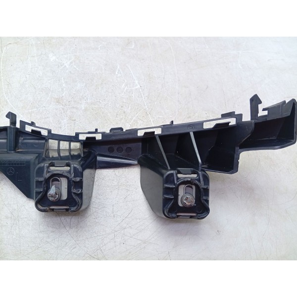 Guia Parachoque Traseiro Direito C180 15/19 A2058311801