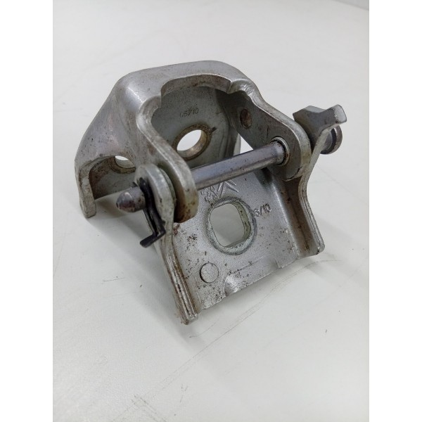 Dobradiça Porta Dianteiro Esquerdo Citroen C4 2008 A 2012