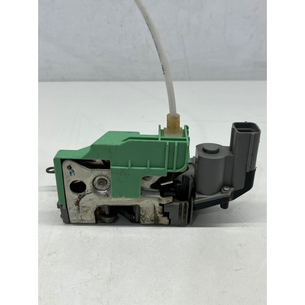 Fechadura Porta Dianteira Esquerda Fiat Idea 2007 A 2013