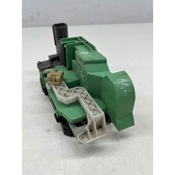 Fechadura Porta Traseiro Esquerda Fiat Idea 2007 A 2013