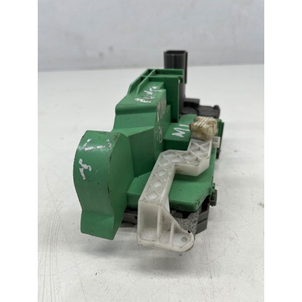 Fechadura Porta Traseira Direita Fiat Punto 2007 A 2013