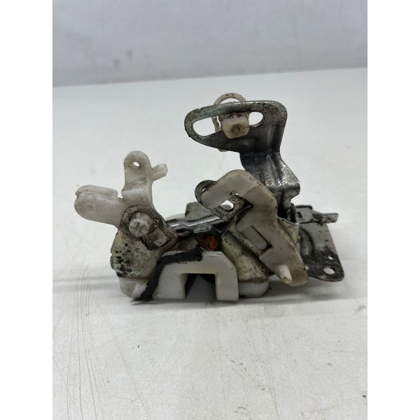 Fechadura Traseira Esquerda Pajero Tr4 1999 A 2014