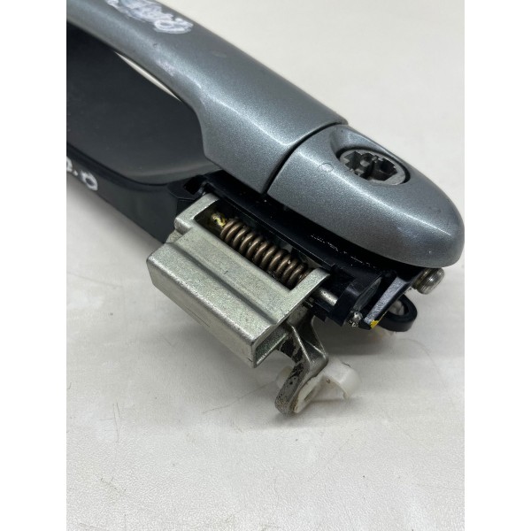 Maçaneta Externa Dianteira Direita Fiat Siena Palio 2011 16