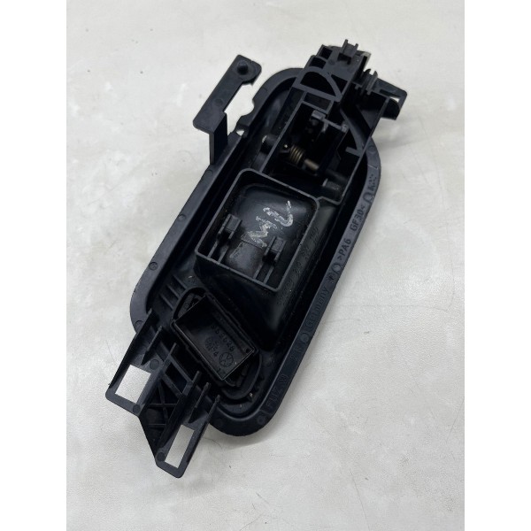 Maçaneta Interna Dianteira Direita Vw Amarok 2010 A 2016