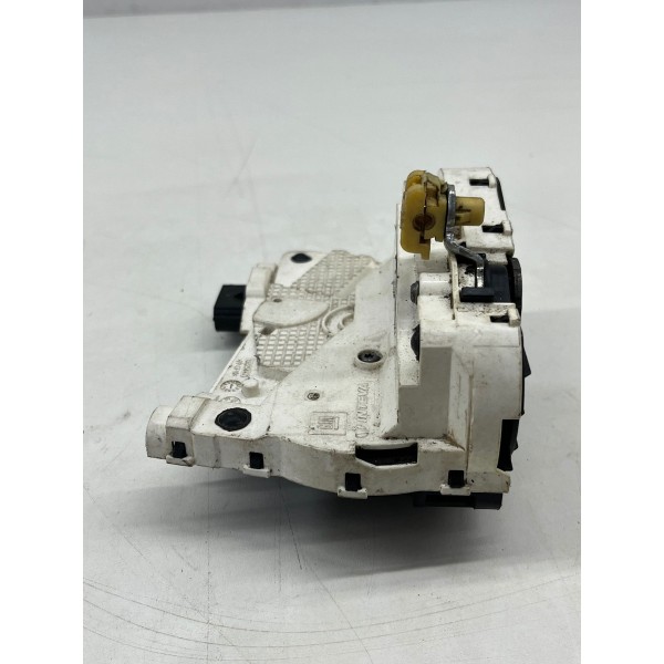 Fechadura Porta Traseira Esquerda Chevrolet Onix 2020 A 2025