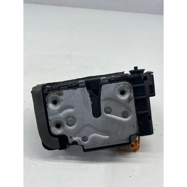 Fechadura Porta Traseiro Esquerda Chevrolet Onix 2013 2015
