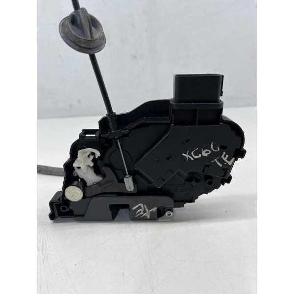 Fechadura Traseira Esquerda Volvo Xc60 2.0 2009 A 2012