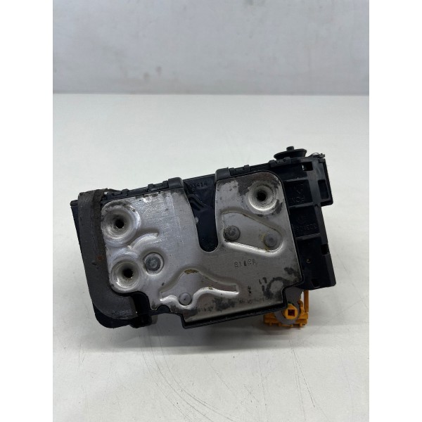 Fechadura Porta Traseira Esquerda Chevrolet Onix 2013 A 2015