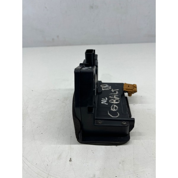 Fechadura Porta Dianteiro Direita Cobalt Onix 2012 A 2017