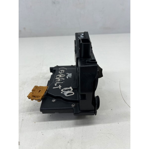 Fechadura Porta Dianteiro Direita Cobalt Onix 2012 A 2017