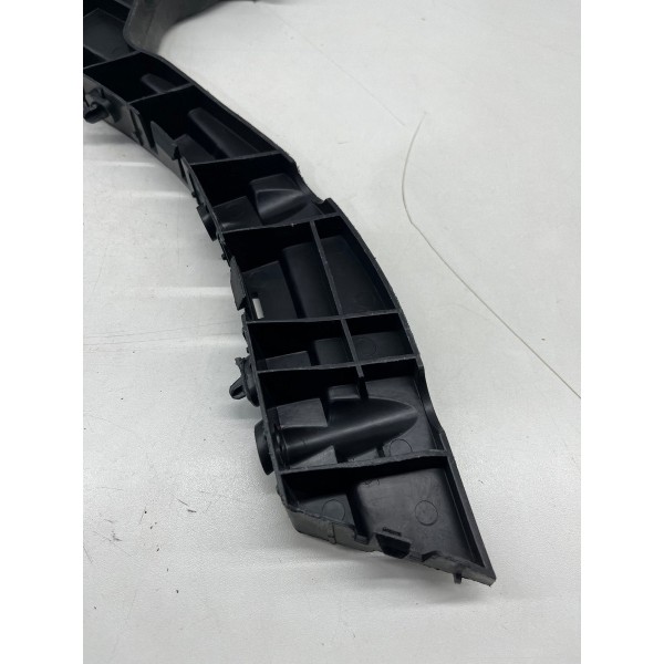 Guia Suporte Direito Parachoque Traseiro Volvo Xc60 2010