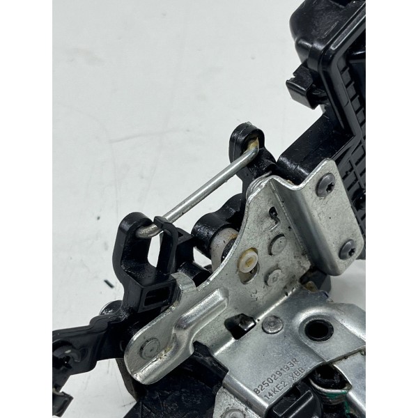 Fechadura Da Porta Traseira Direito Renault Kwid 2017 2023