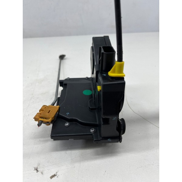 Fechadura Traseira Direita Chevrolet Onix  2012 A 2019