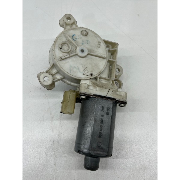 Motor Da Máquina De Vidro Dianteira Direita Vw Voyage 2018