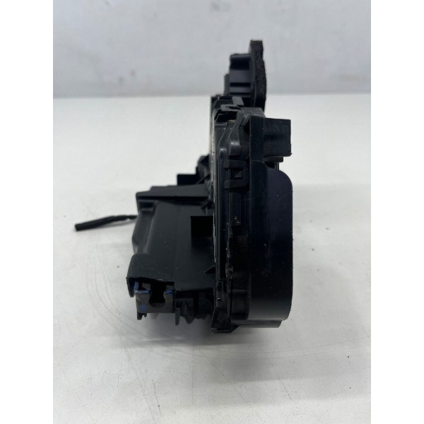 Fechadura Traseira Direita Volkswagen Virtus 2017 A 2023