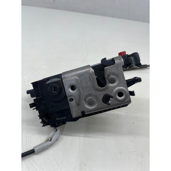 Fechadura Porta Dianteira Direita Peugeot 208 2013 A 2019