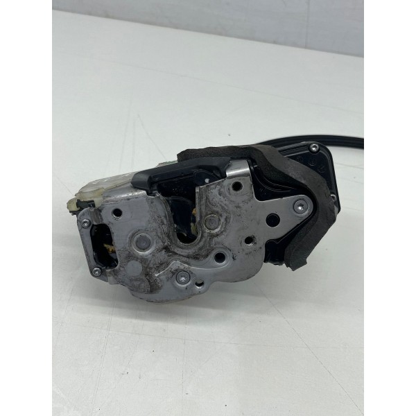 Fechadura Dianteira Direita Chevrolet Tracker 2012 A 2016