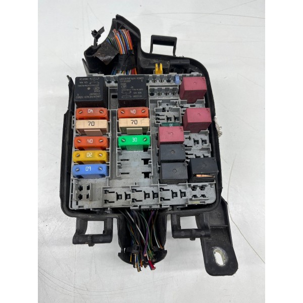 Suporte Da Caixa Fusíveis Fiat Argo 2017 A 2021